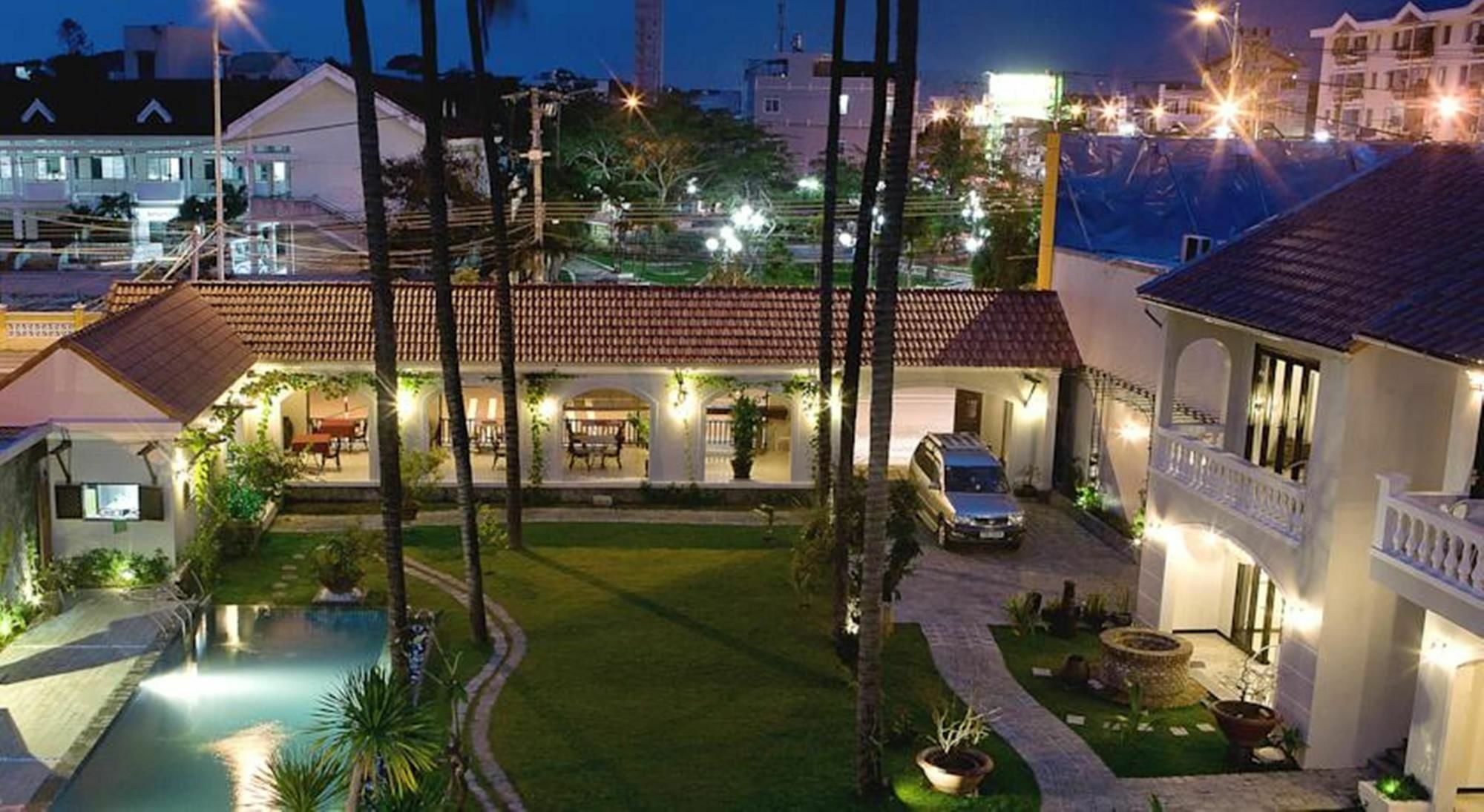 La Paloma Villa Nha Trang Esterno foto